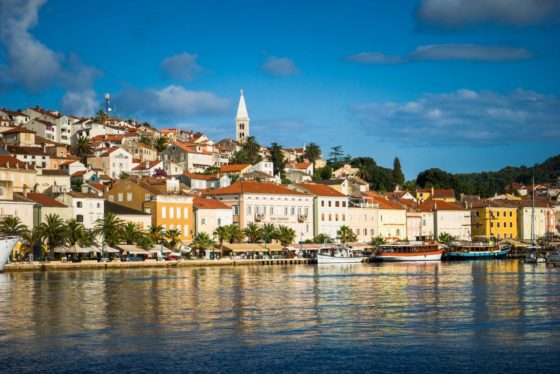 mali losinj seafront croatia holidays