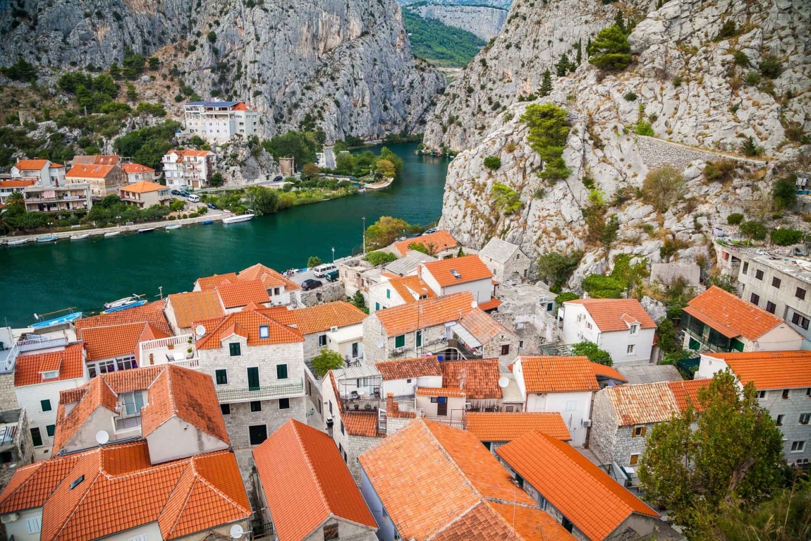 omis clifs croatia holidays