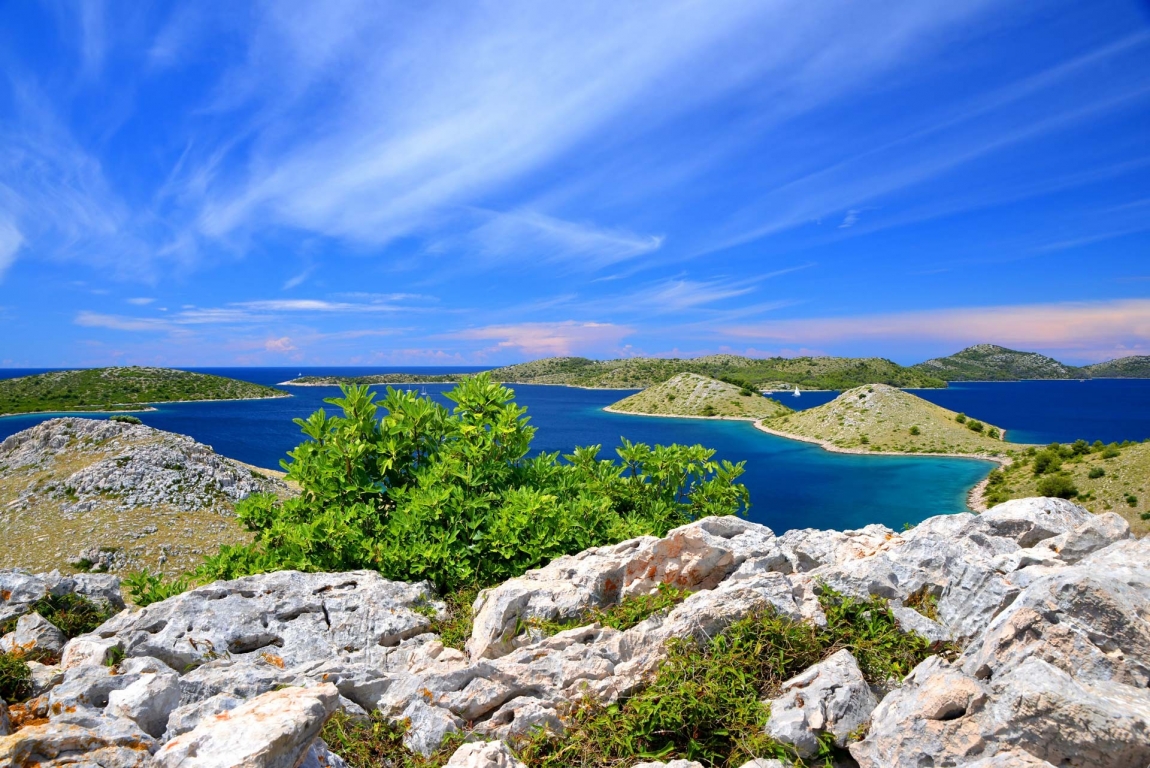 kornati rocks croatia holidays