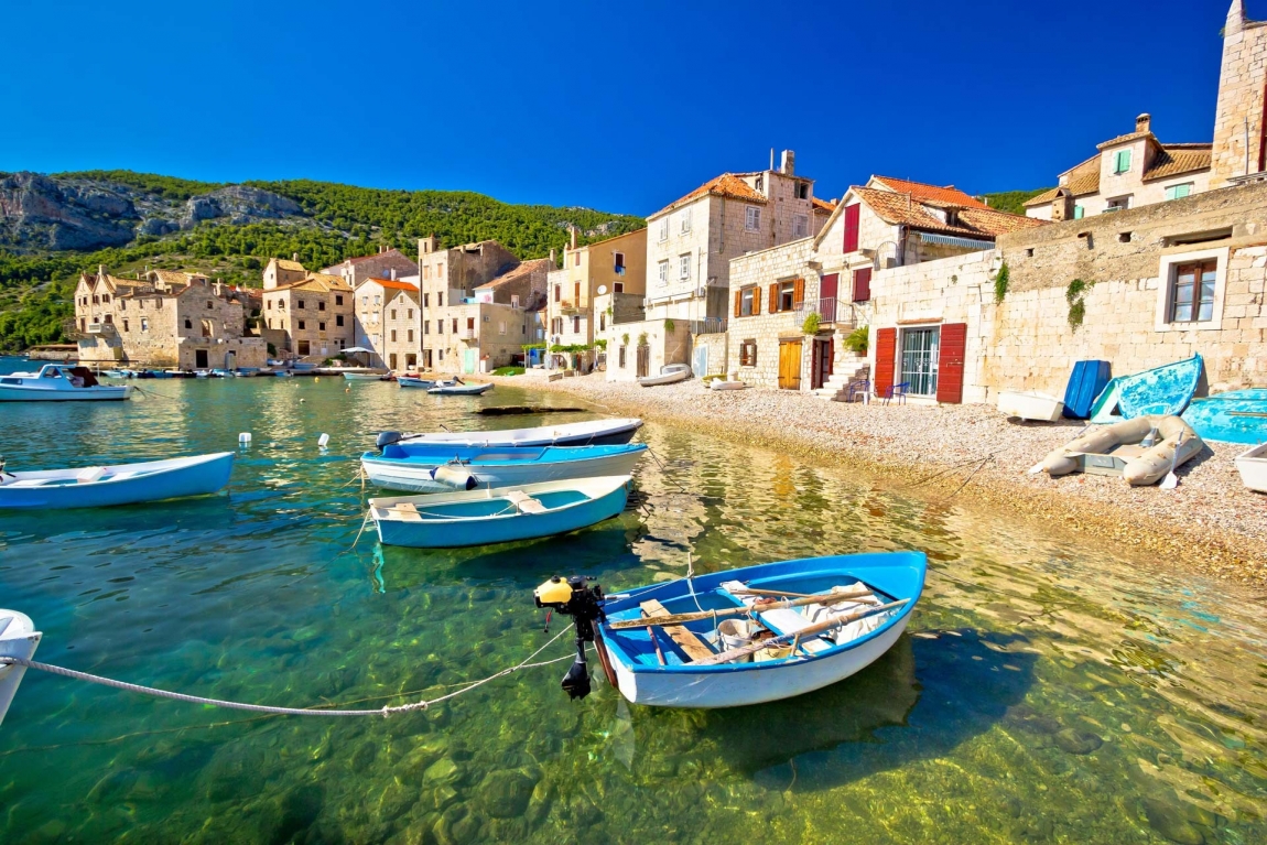 vis boats croatia holidays