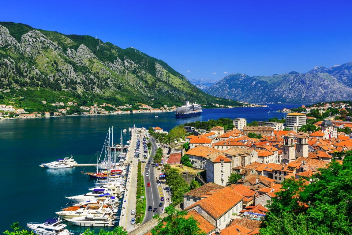 kotor harbor croatia holidays