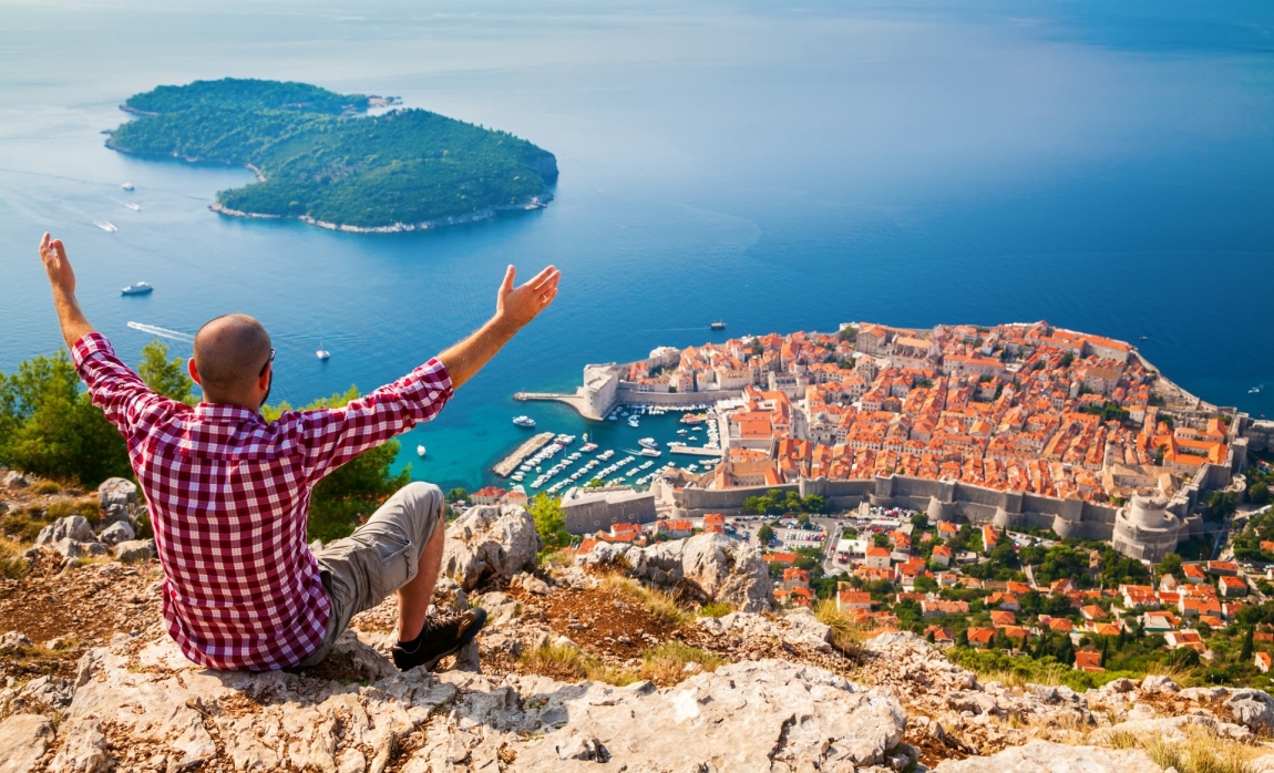 dubrovnik srd man croatia holidays