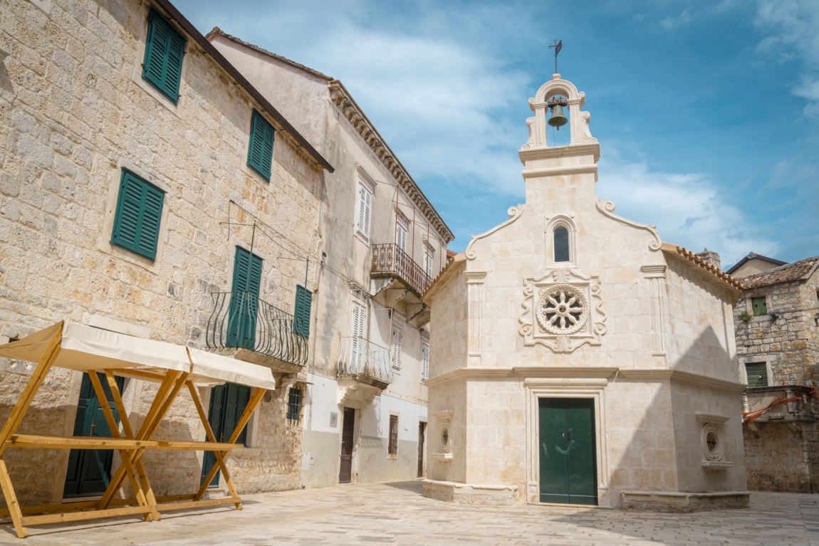 jelsa hvar church croatia holidays