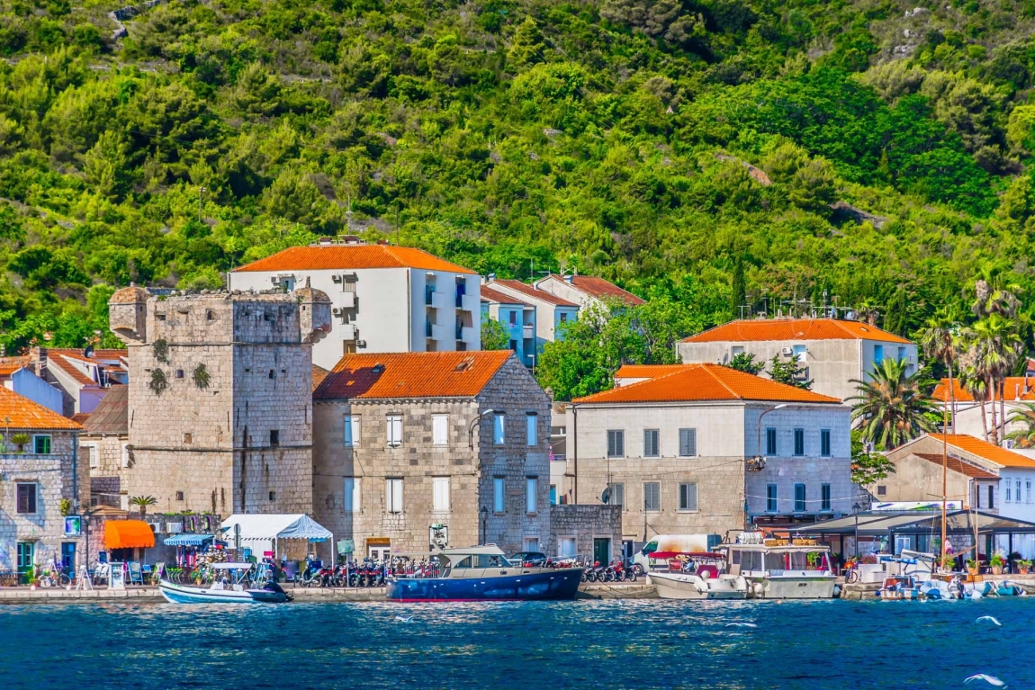 vis seafront croatia holidays