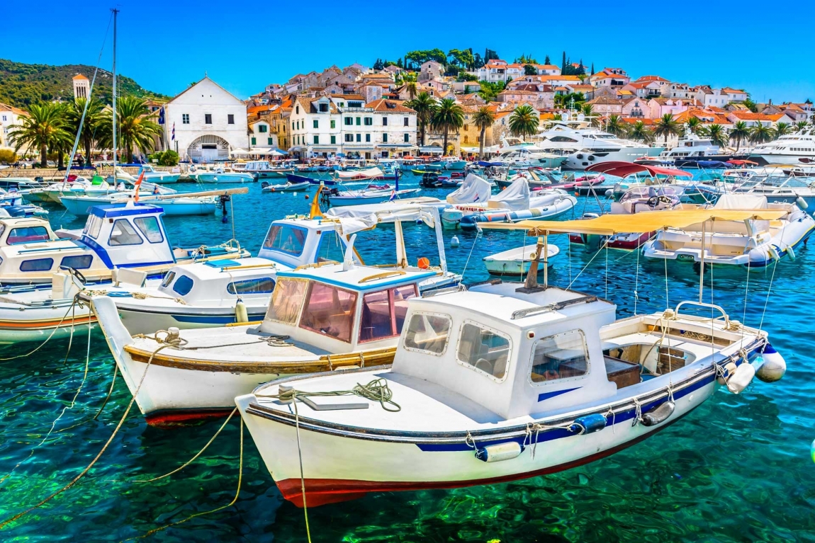 stari grad boats in harbor croatia holidays