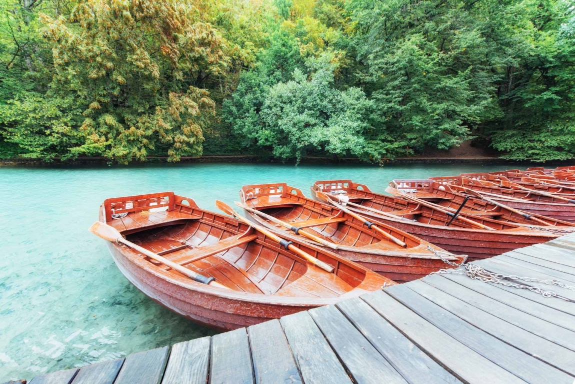 plitvice gondolas croatia holidays