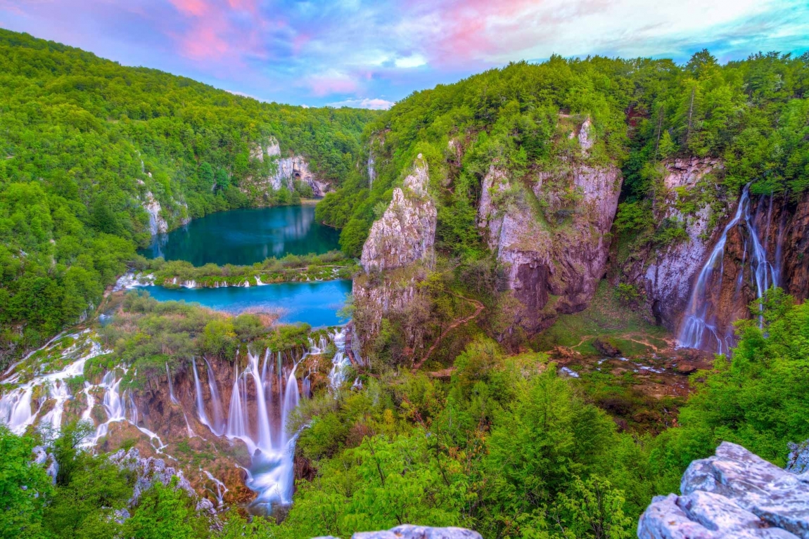 plitvice-jezera-croatia-holidays