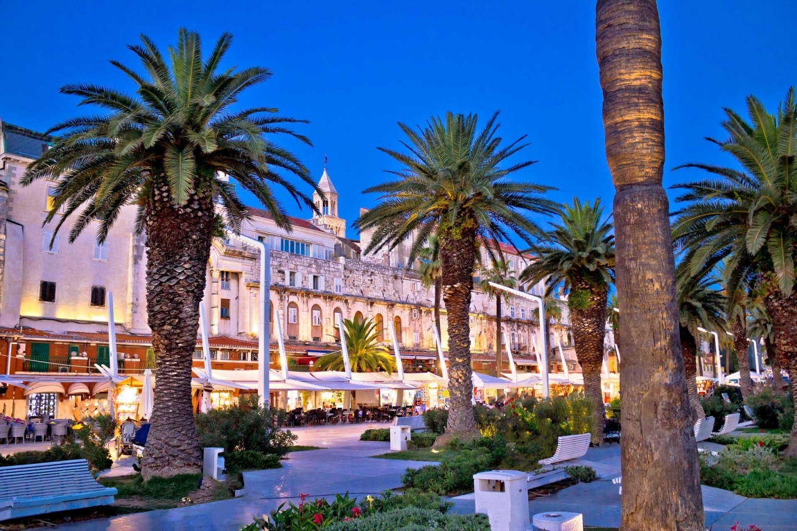 split seafront night croatia holidays