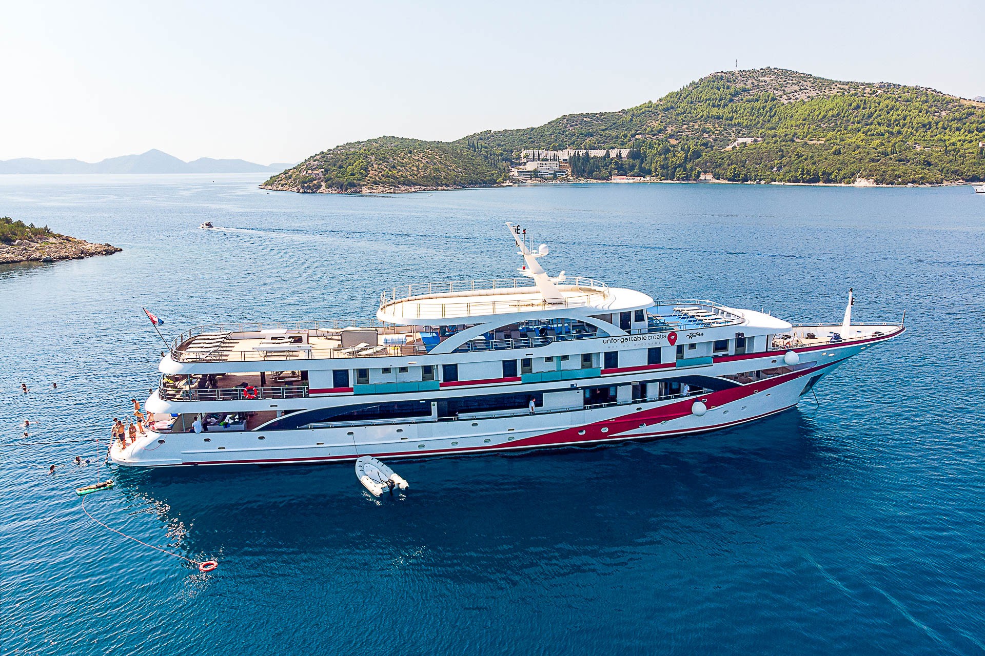 antaris-lead-001.JPG Croatia Holidays